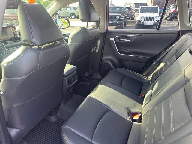 Used 2021 Toyota RAV4 Limited w/ Limited Grade Weather Package AWD/4WD image 21