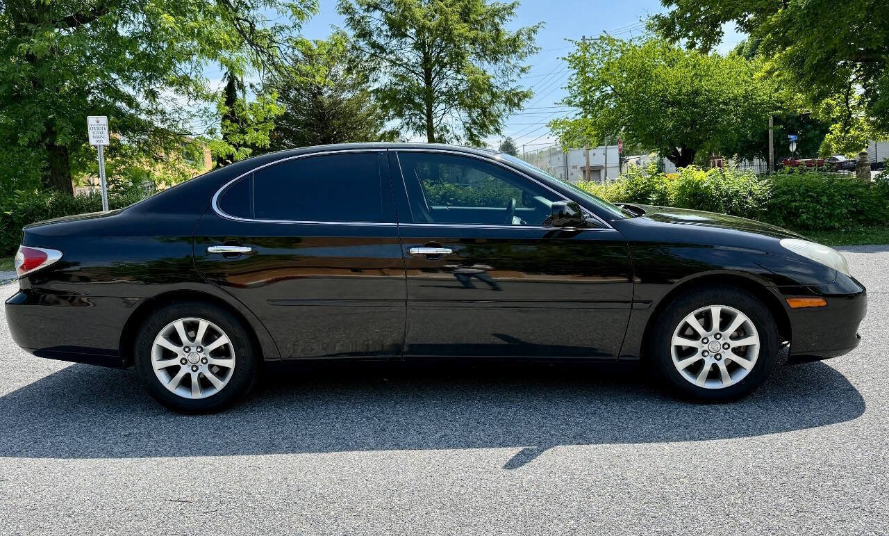 Used 2003 Lexus ES 330 FWD image 4