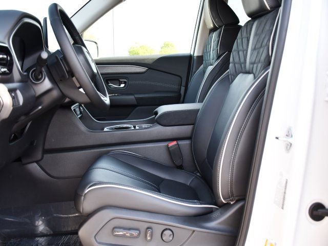 New 2026 Honda Pilot Elite image 13