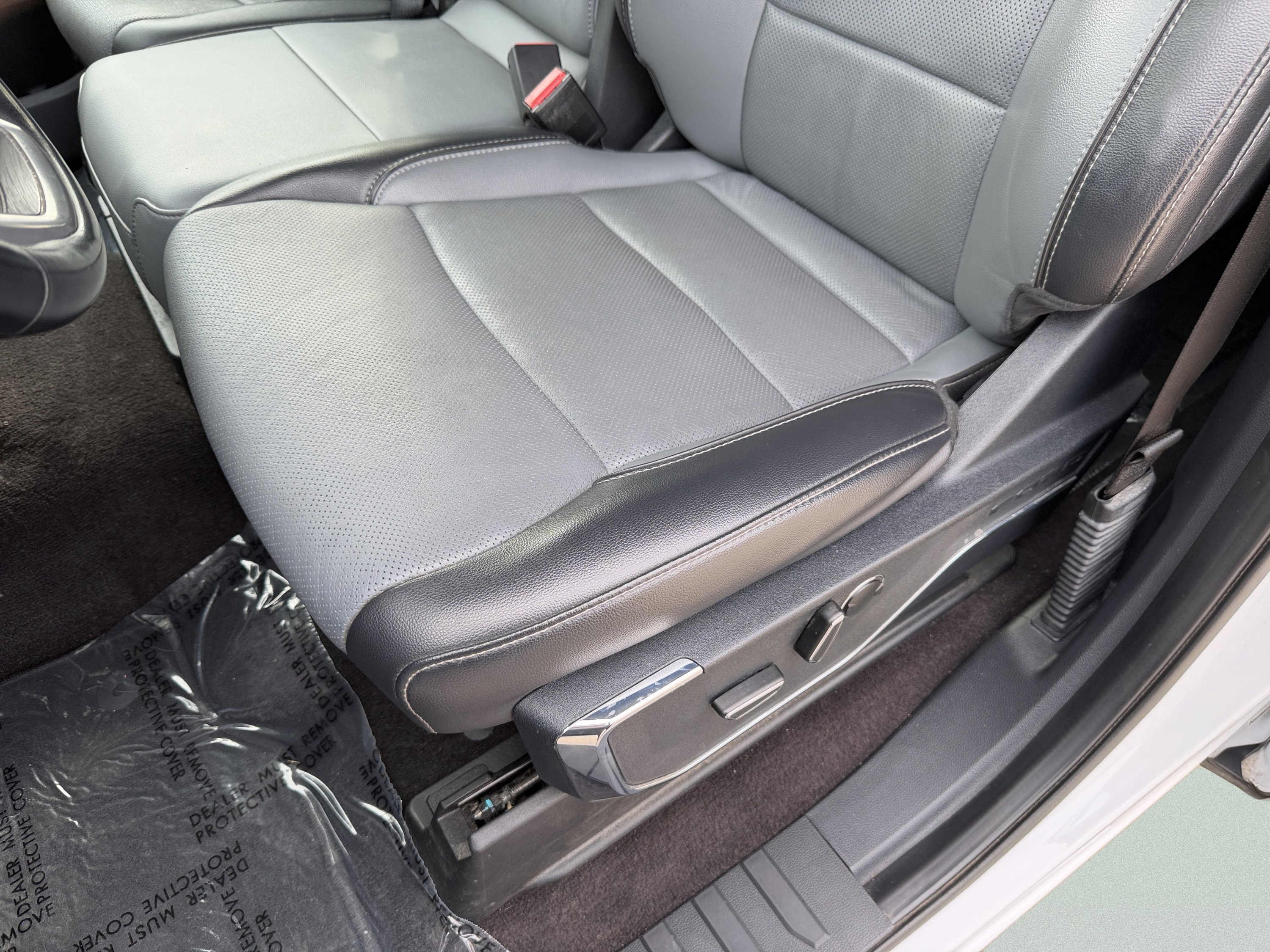 Used 2021 Ford F150 Lariat w/ Equipment Group 501A Mid image 22