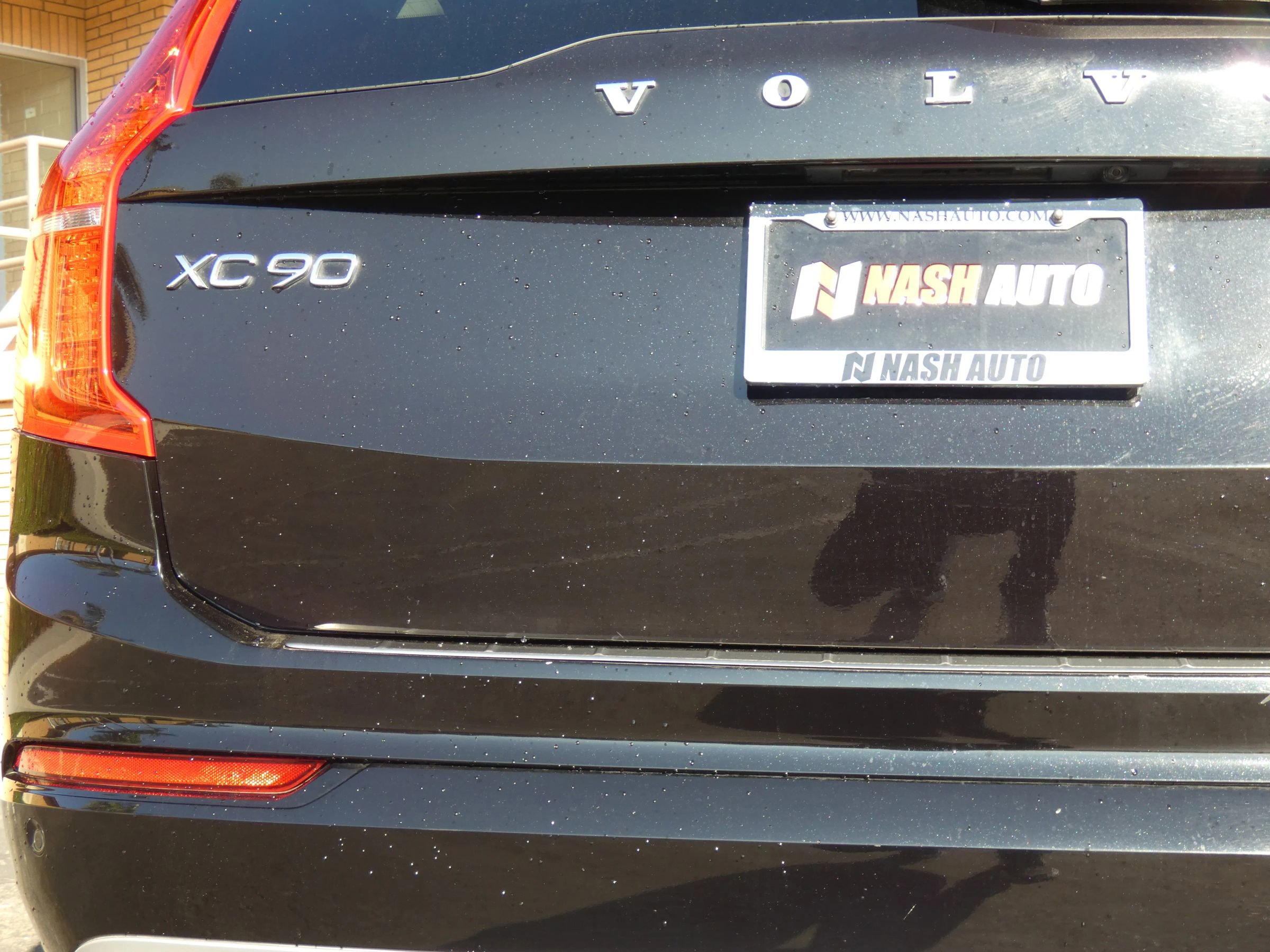 Used 2020 Volvo XC90 T6 Momentum image 11