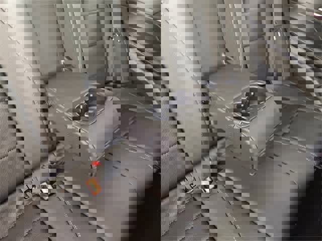 Certified 2025 Mercedes-Benz GLE 450e 4MATIC image 38