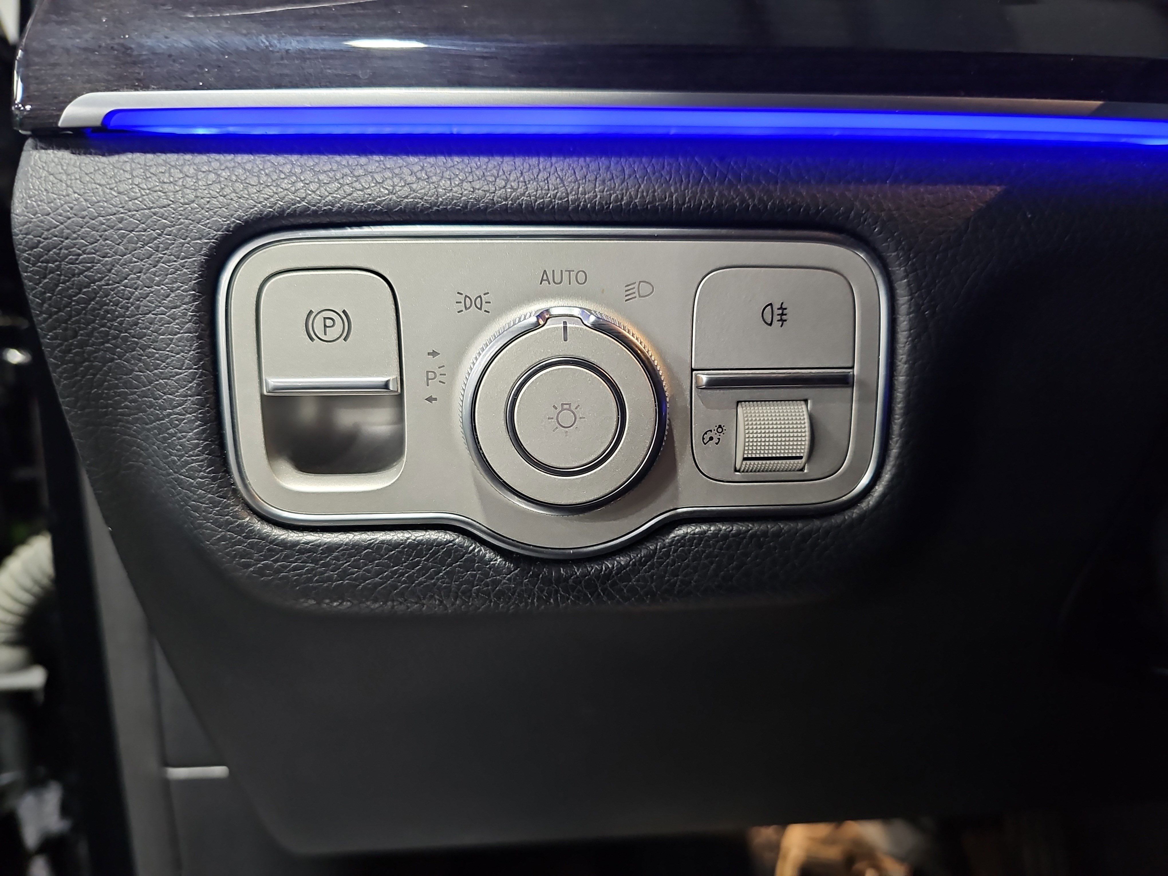 Used 2020 Mercedes-Benz GLS 450 4MATIC image 27