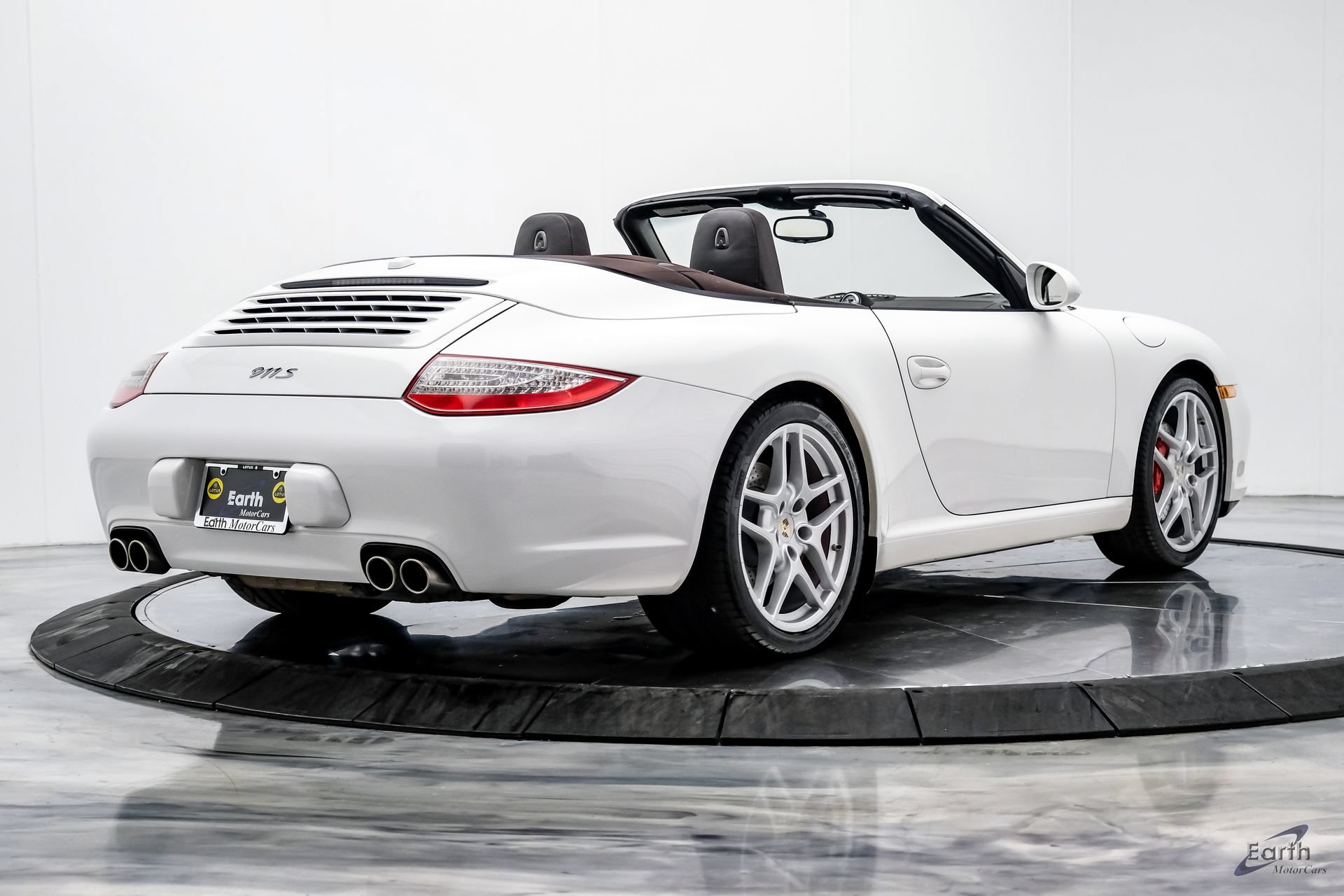 Used 2011 Porsche 911 Carrera S RWD image 20