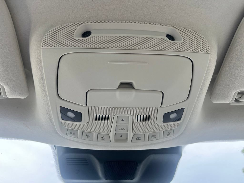 Used 2022 Lincoln Navigator L Black Label AWD/4WD image 40