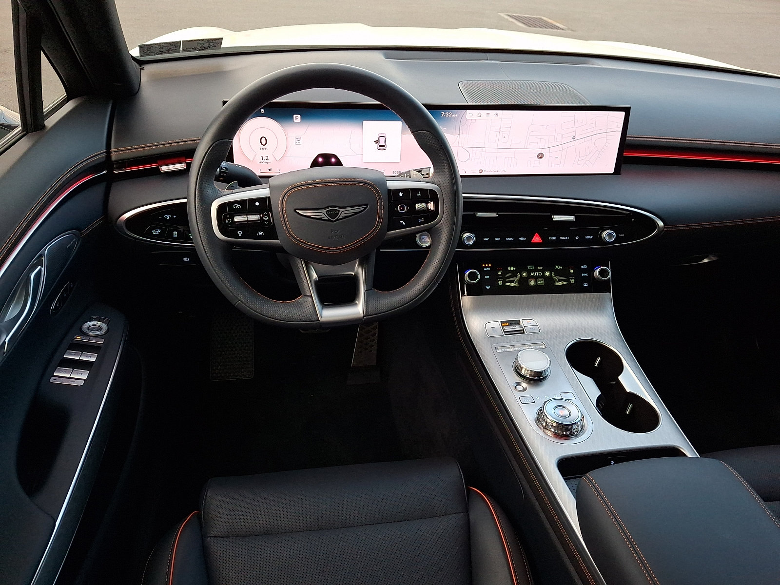 Certified 2026 Genesis GV70 2.5T Sport Prestige AWD/4WD image 11