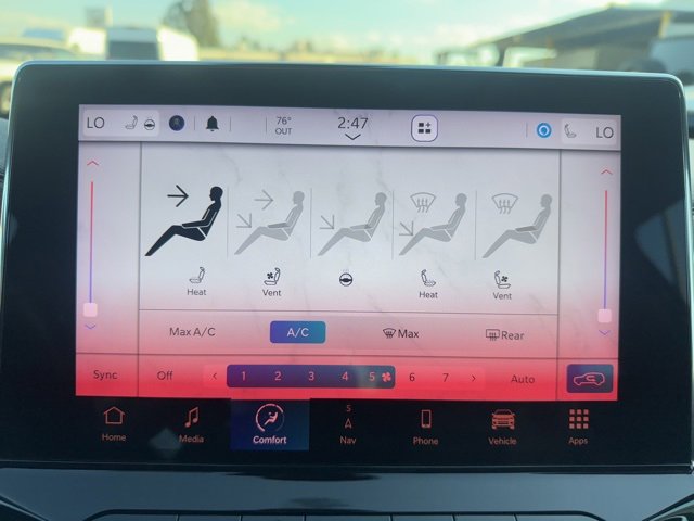 Certified 2022 Jeep Compass Limited w/ (RED) Package image 18