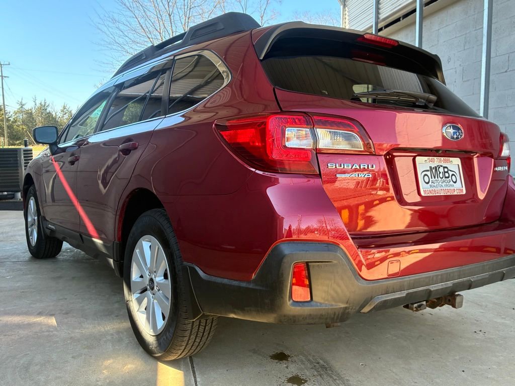 Used 2018 Subaru Outback 2.5i Premium AWD/4WD image 9