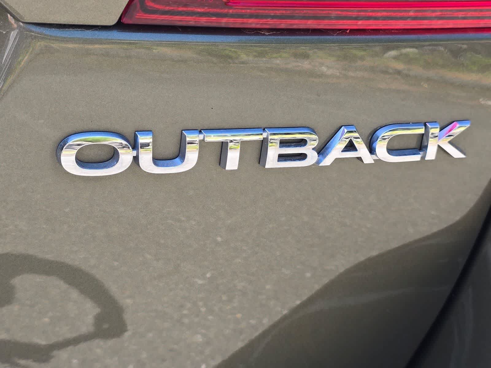 Used 2019 Subaru Outback 2.5i Premium AWD/4WD image 6