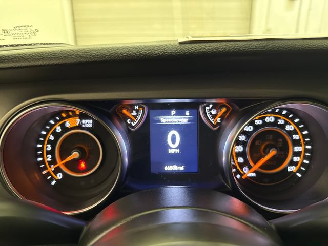 Used 2021 Jeep Wrangler Sport AWD/4WD image 16