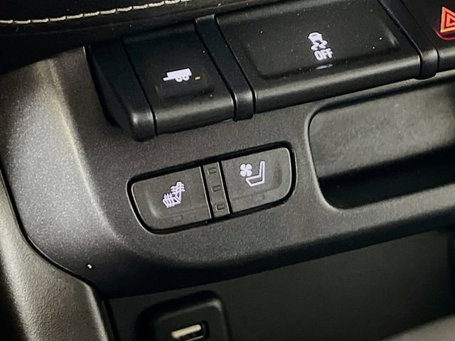 Used 2017 GMC Canyon Denali AWD/4WD image 21