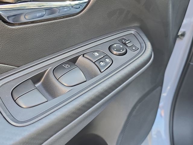 New 2025 Nissan Versa SV w/ Trunk Package image 21