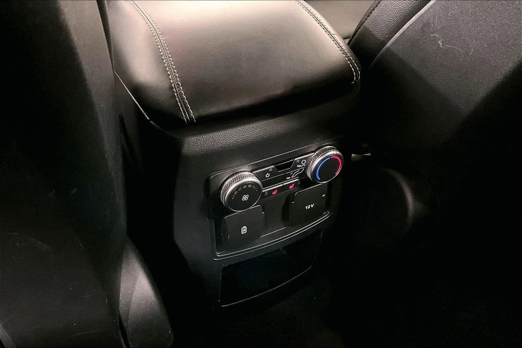 Used 2020 Ford Explorer XLT w/ Equipment Group 202A image 35