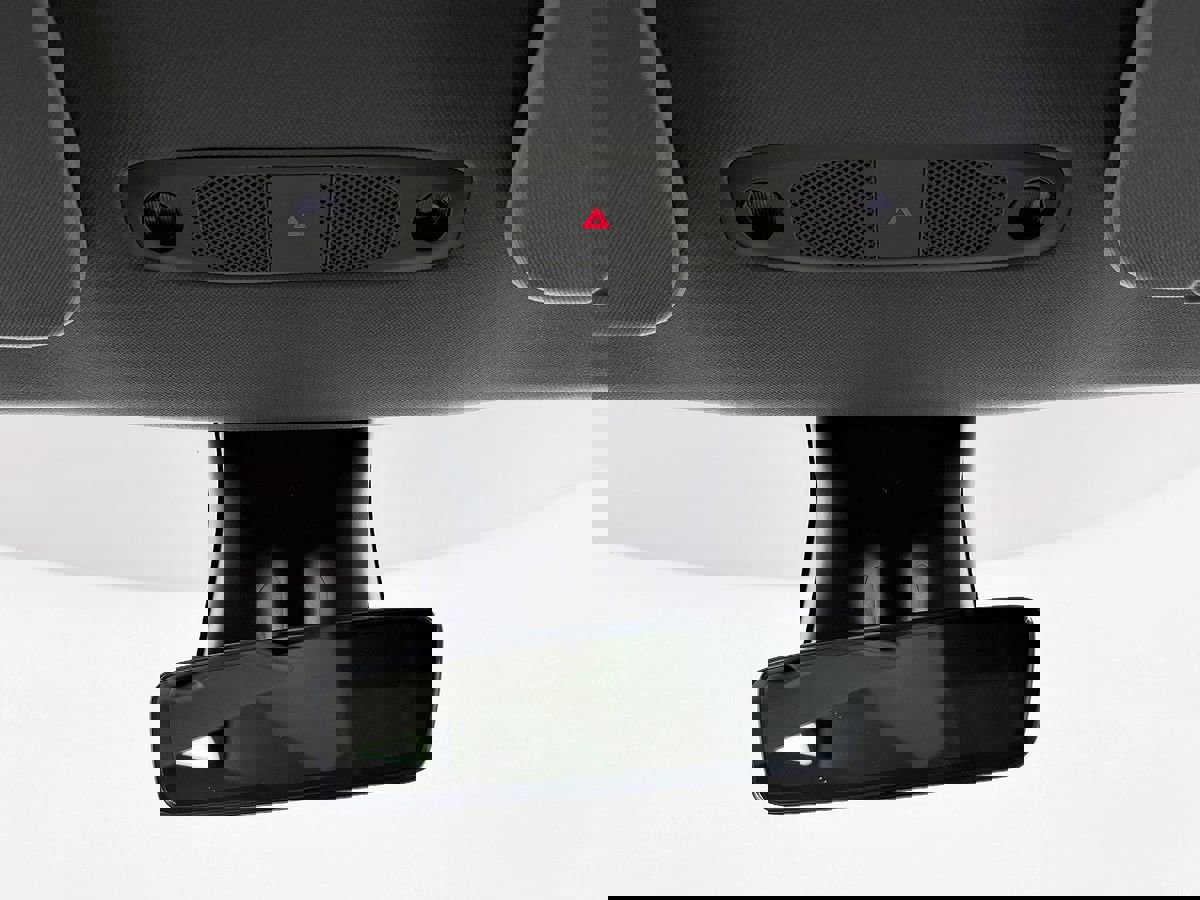 Used 2020 Tesla Model Y Long Range image 47