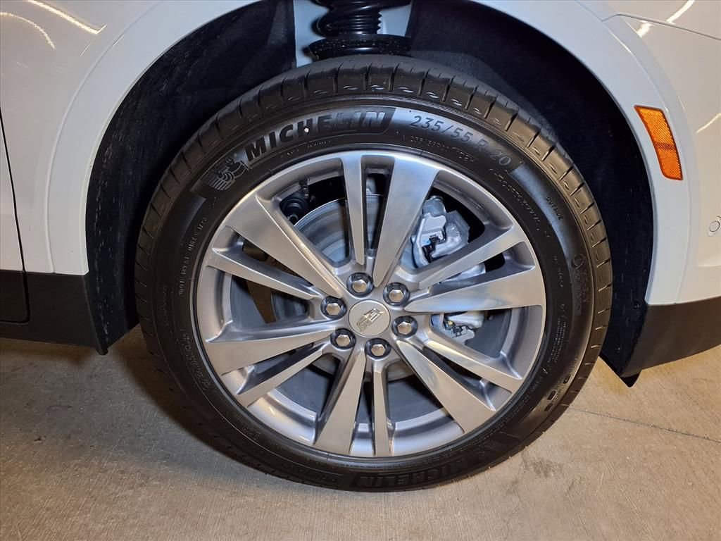 New 2026 Cadillac XT5 Premium Luxury image 5