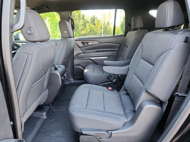 New 2027 Chevrolet Traverse LT w/ Driver Confidence Package FWD image 15