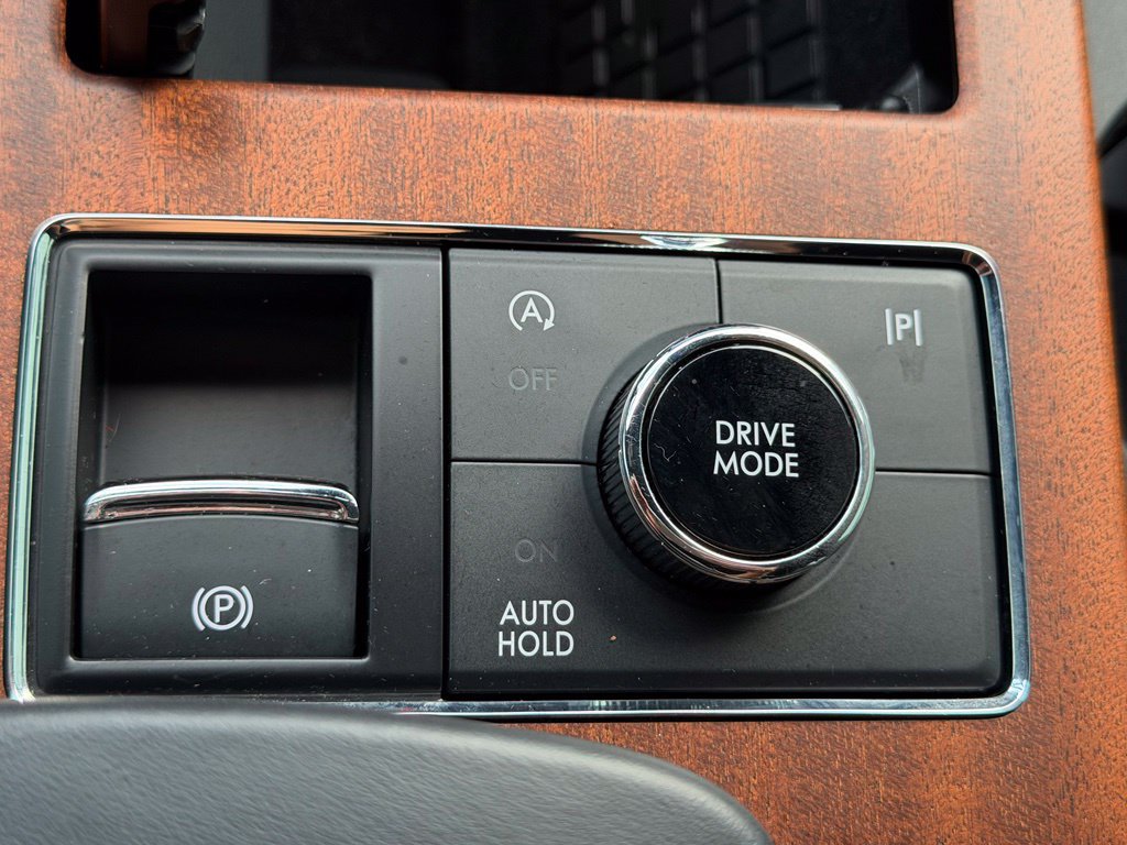 Used 2024 Lincoln Navigator Black Label AWD/4WD image 40