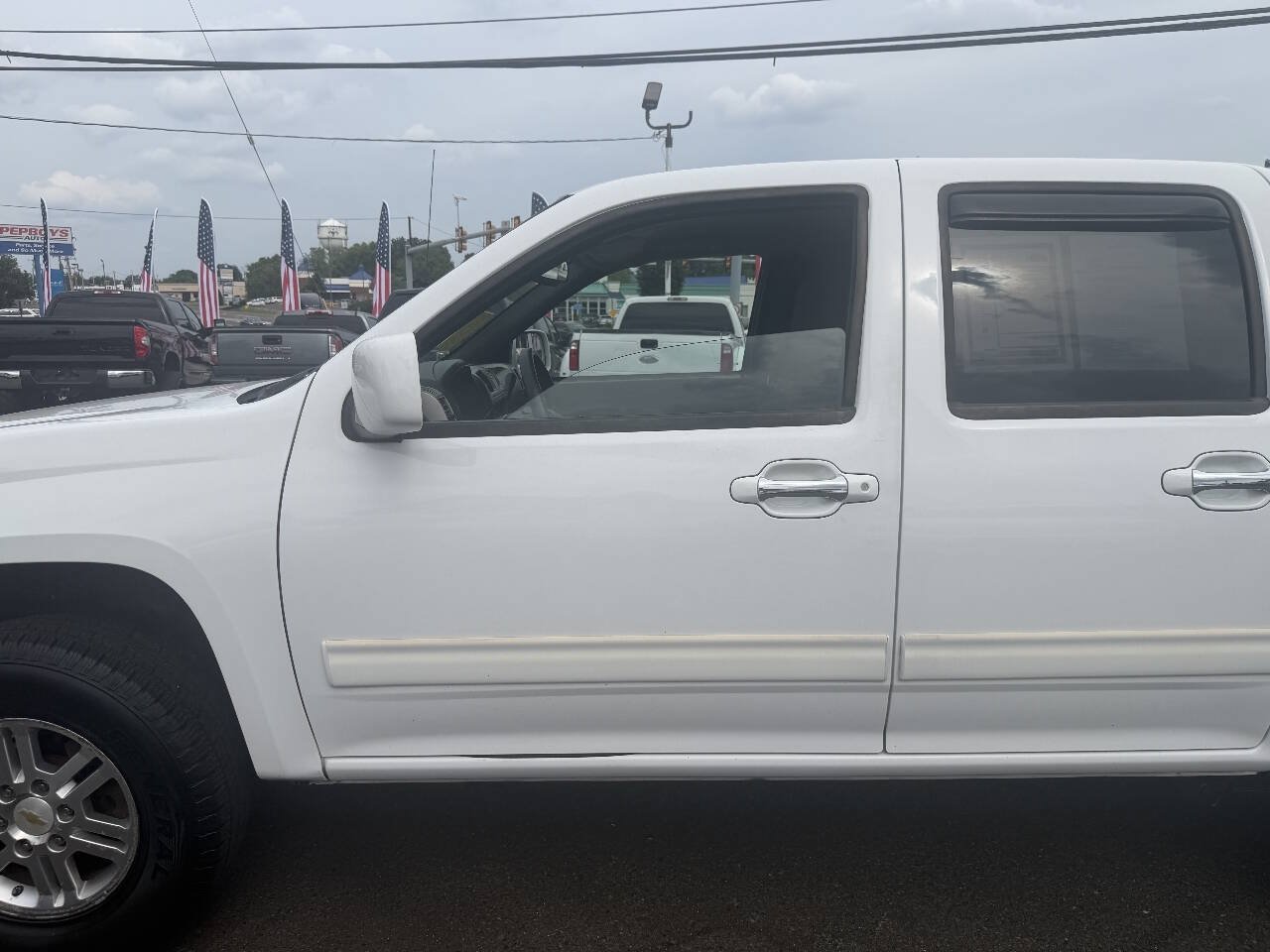 Used 2012 Chevrolet Colorado LT AWD/4WD image 2
