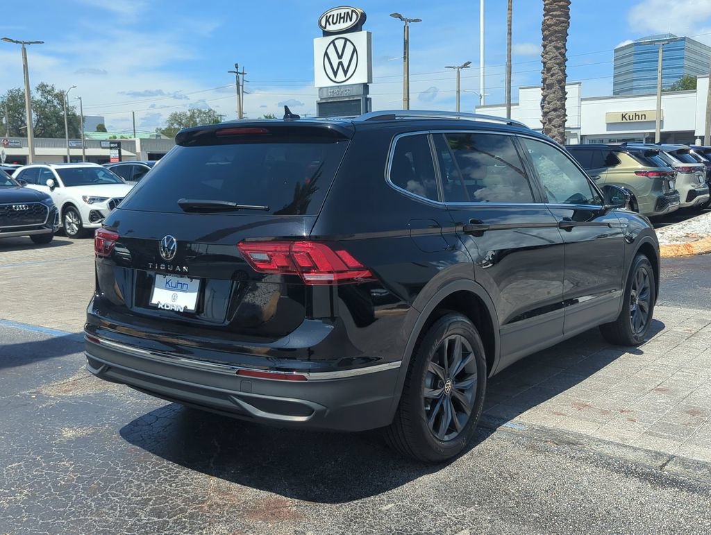 Used 2024 Volkswagen Tiguan SE FWD image 4