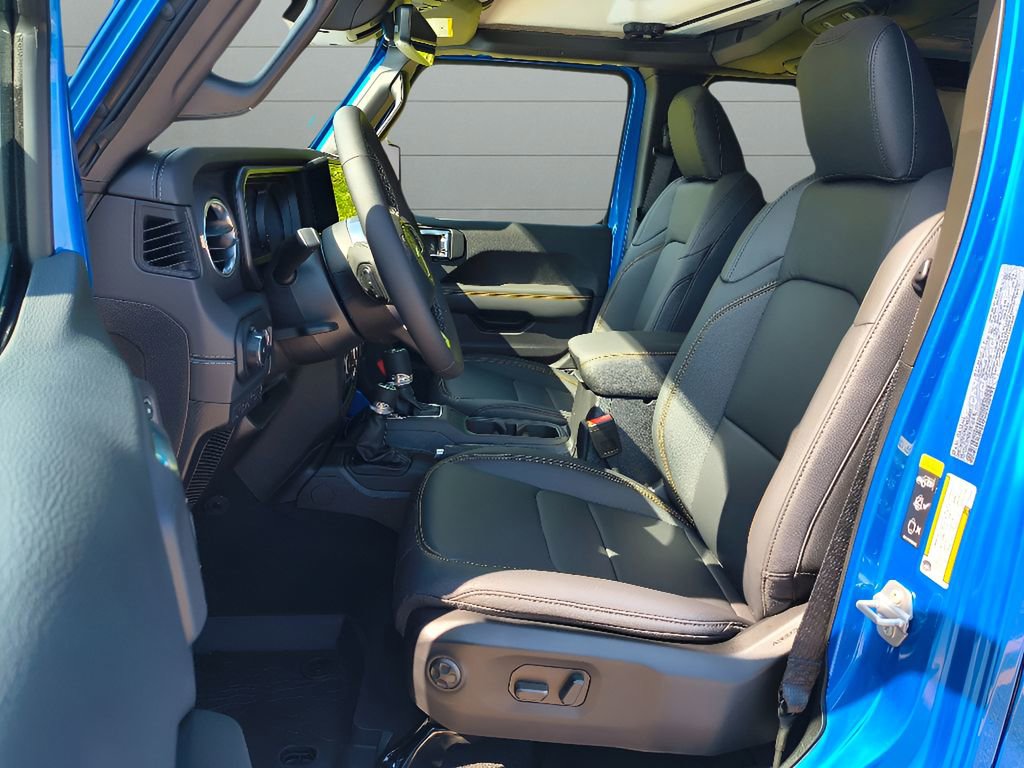 New 2025 Jeep Wrangler Sahara image 15