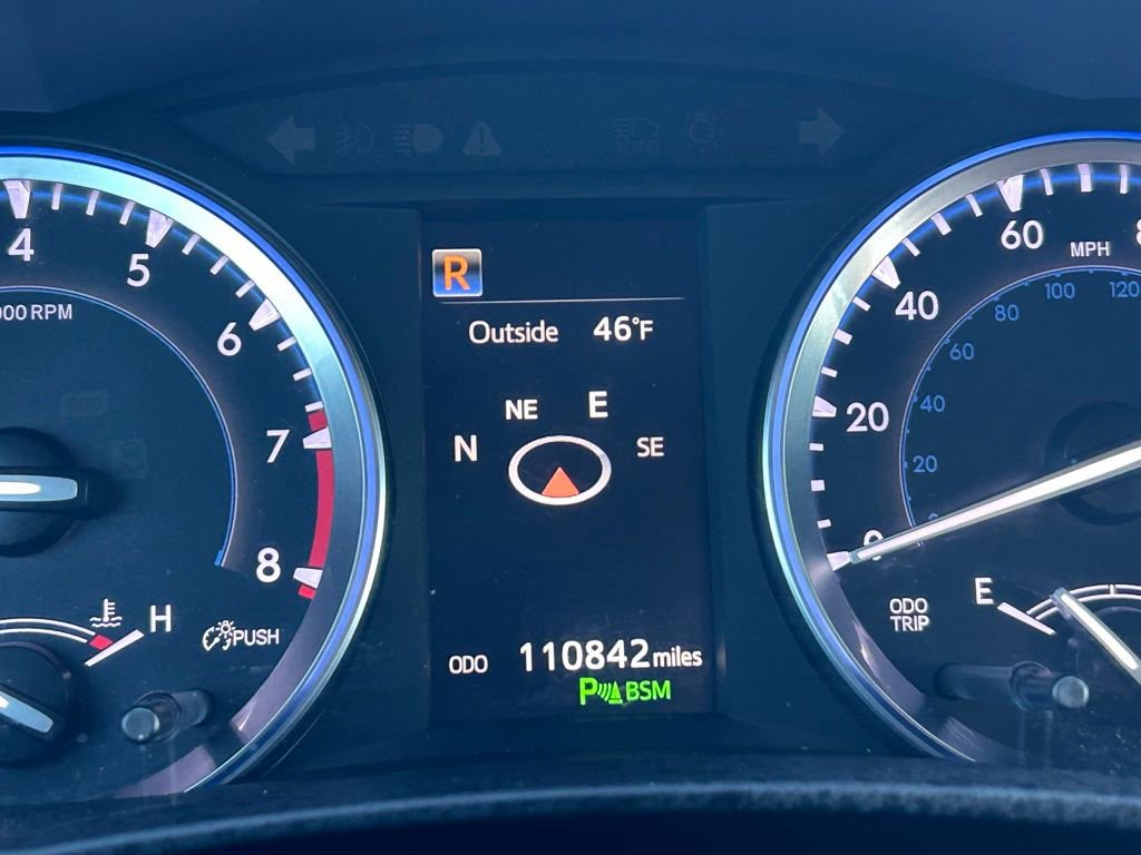 Used 2017 Toyota Highlander Limited image 31