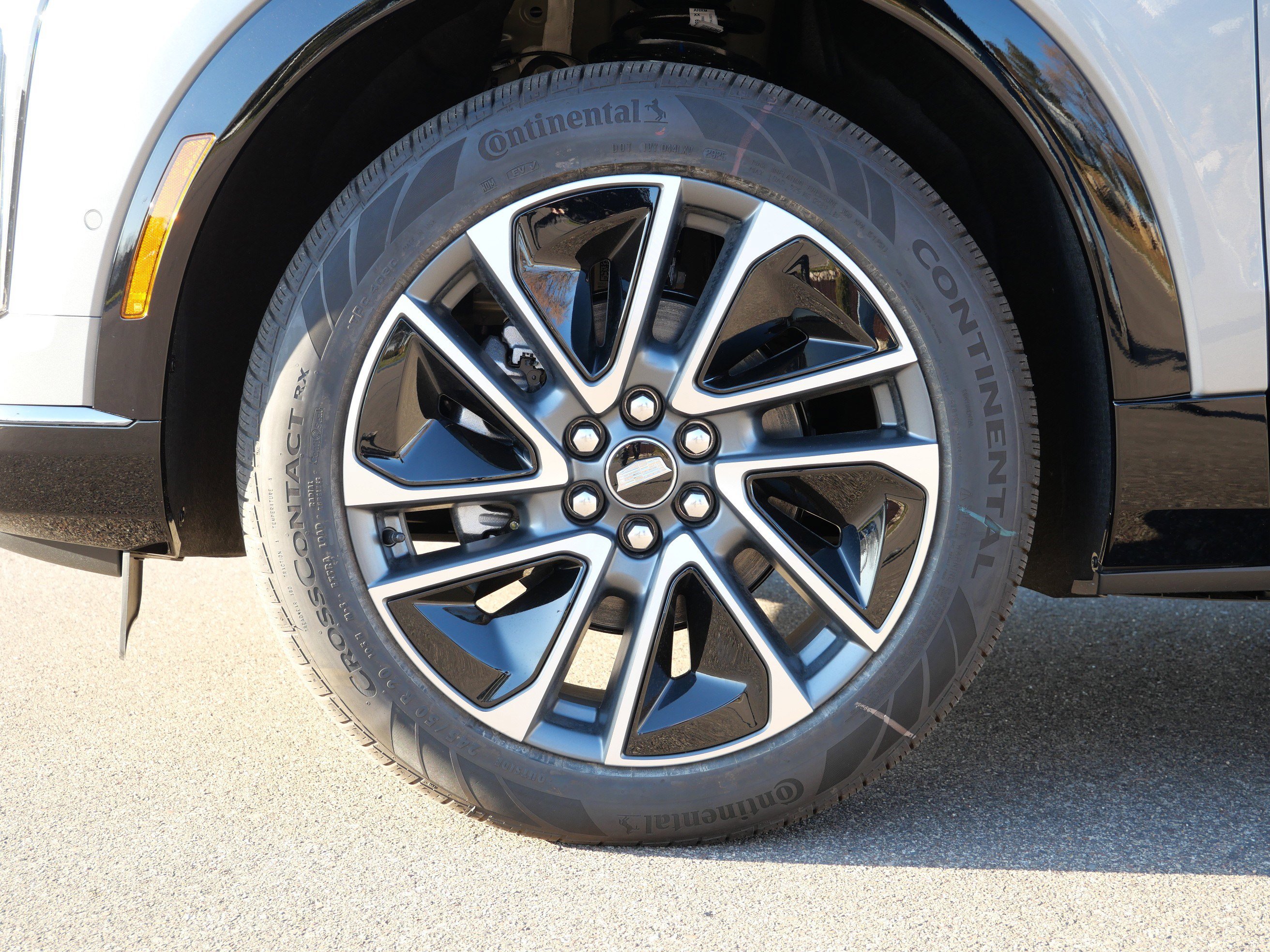 New 2026 Cadillac Optiq Sport 1 AWD/4WD image 13