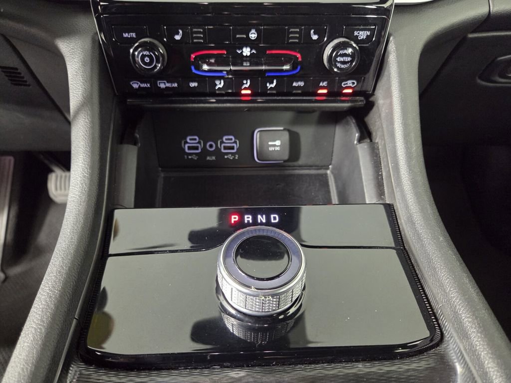 Certified 2024 Jeep Grand Cherokee Altitude image 21