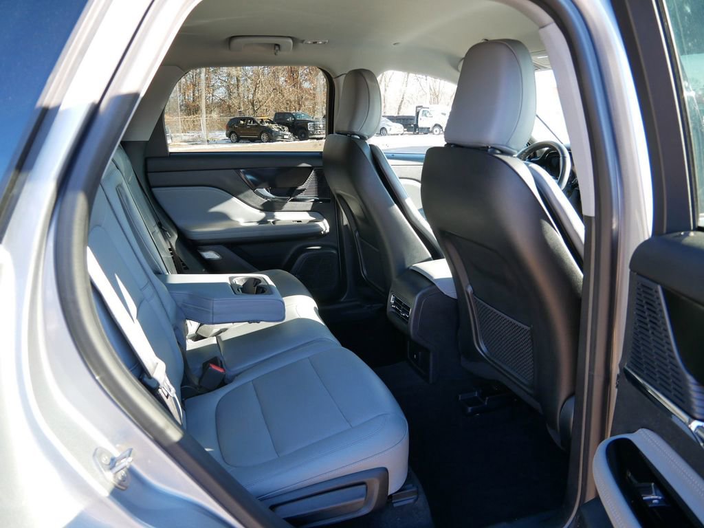 Used 2021 Lincoln Corsair FWD w/ Equipment Group 101A image 9