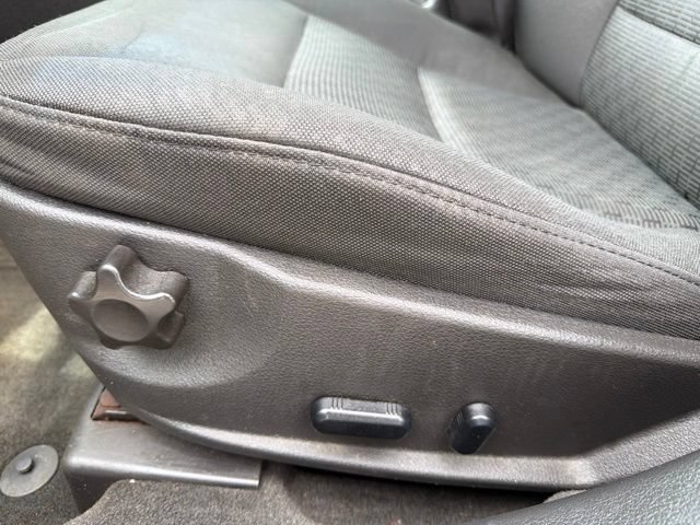 Used 2011 Ford Fusion SE FWD image 13