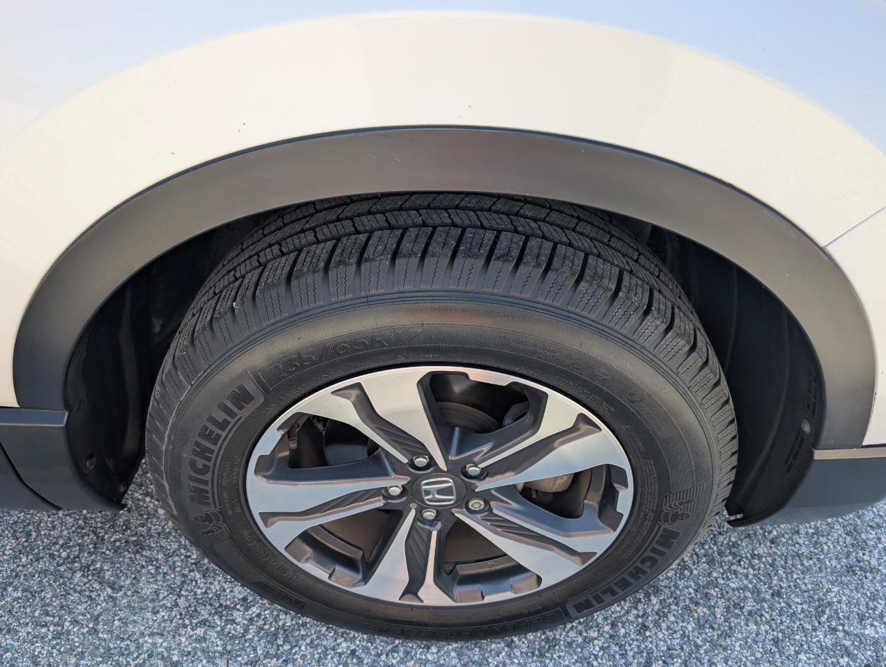Used 2017 Honda CR-V LX image 4
