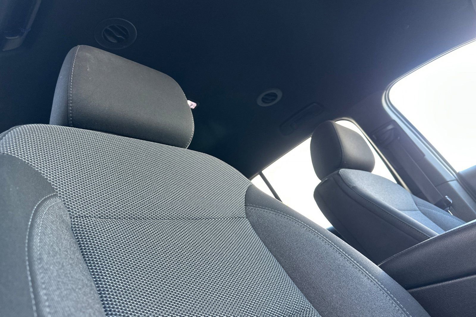 Used 2023 Chevrolet Traverse LT image 21