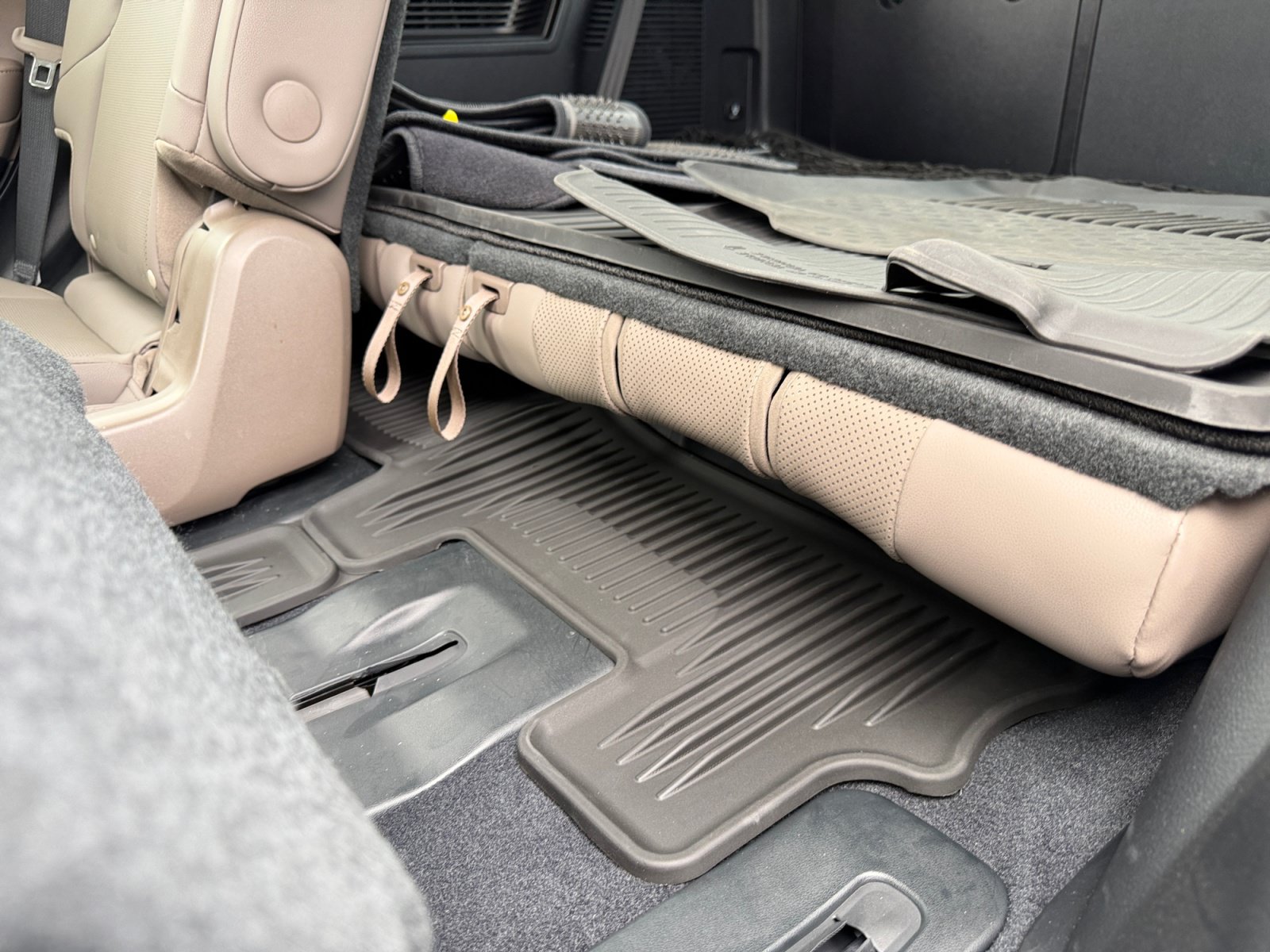 Certified 2023 Lexus GX 460 Premium w/ Accessory Package AWD/4WD image 18