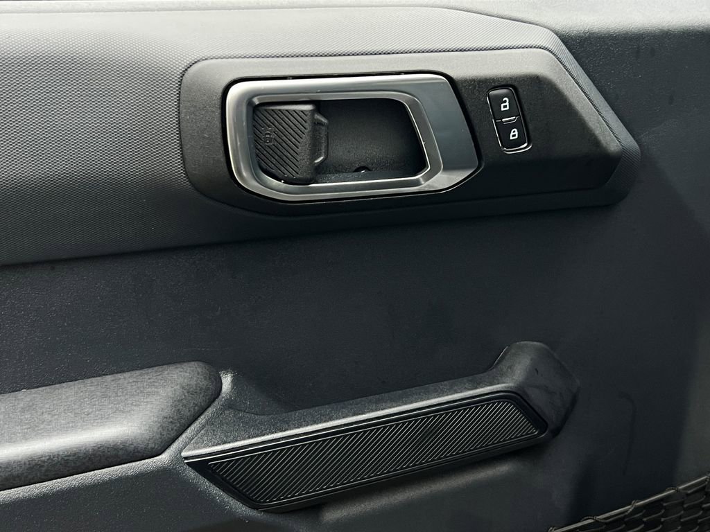 Used 2025 Ford Bronco Big Bend image 27