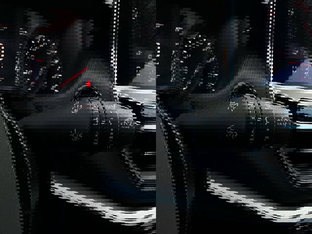 Used 2025 Jeep Compass Trailhawk image 37