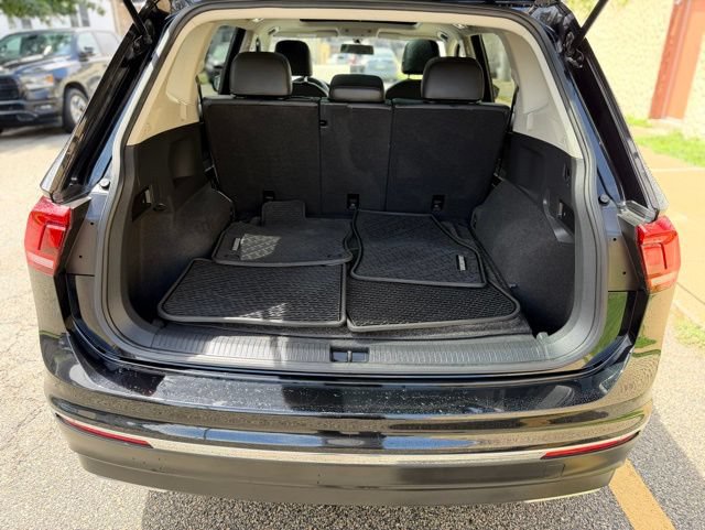 Used 2020 Volkswagen Tiguan SE AWD/4WD image 8