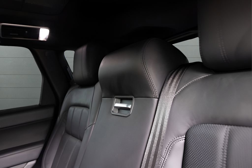 Used 2020 Land Rover Range Rover Sport HSE Dynamic image 61