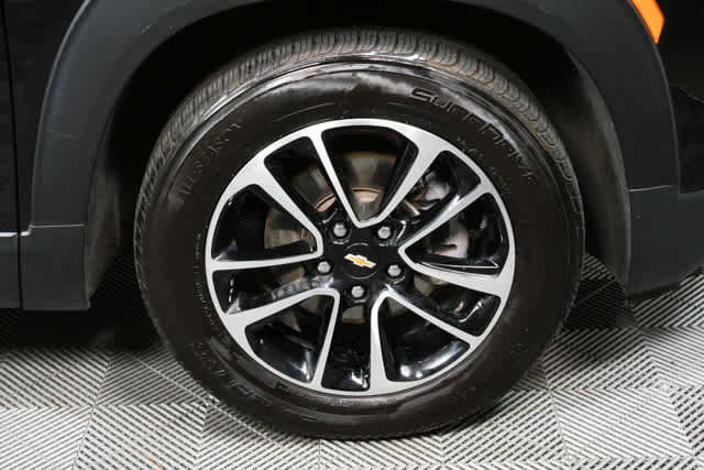 Used 2024 Chevrolet TrailBlazer LT w/ Driver Confidence Package image 31