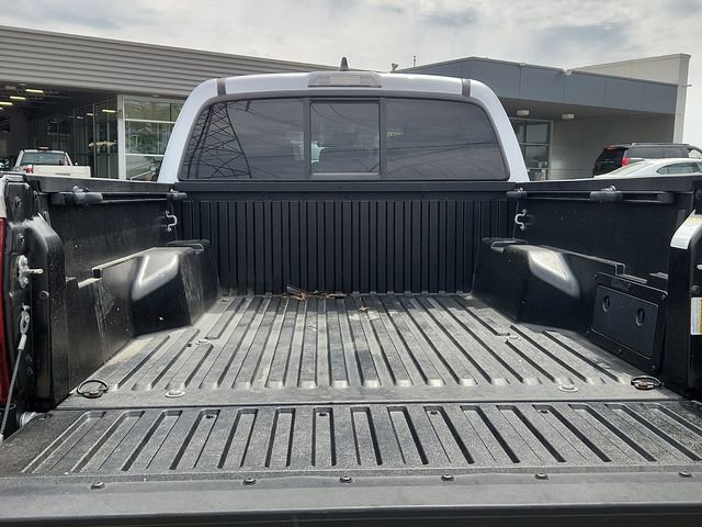 Used 2022 Toyota Tacoma SR AWD/4WD image 21