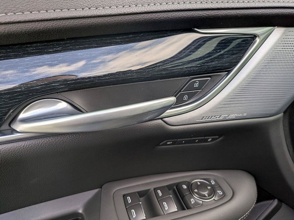 New 2026 Cadillac XT5 Premium Luxury w/ LPO, ONYX Package AWD/4WD image 20
