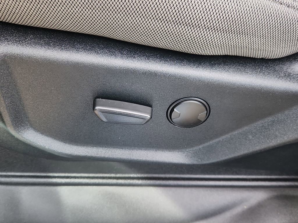 Used 2020 Ford F150 XLT w/ Equipment Group 301A Mid image 8