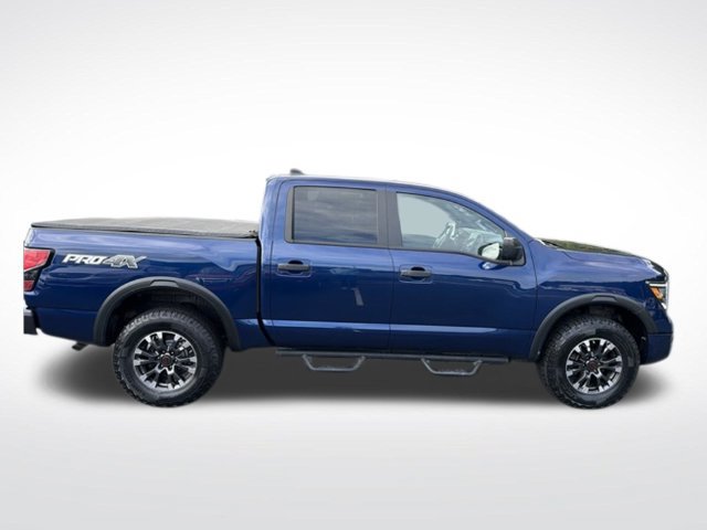 Used 2023 Nissan Titan PRO-4X AWD/4WD image 7
