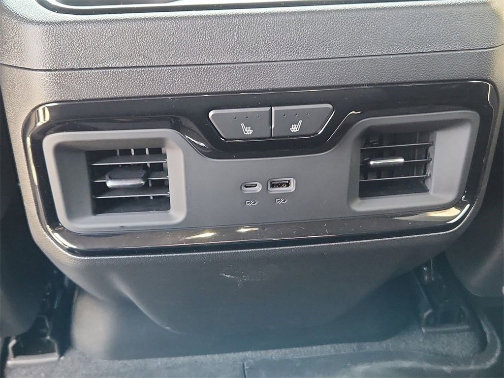 Used 2026 Chevrolet Silverado 1500 ZR2 image 22