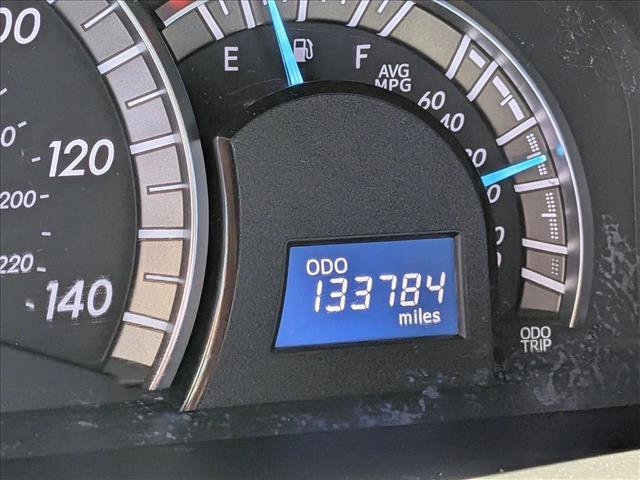 Used 2014 Toyota Camry SE FWD image 5