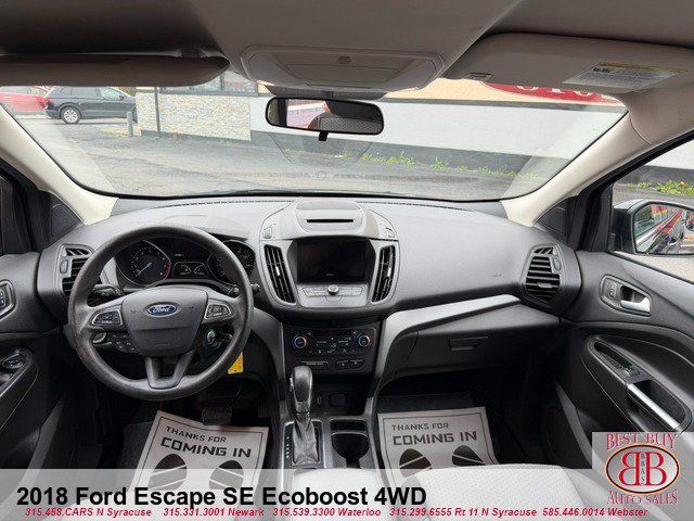 Used 2018 Ford Escape SE w/ SE Sync 3 Package AWD/4WD image 13