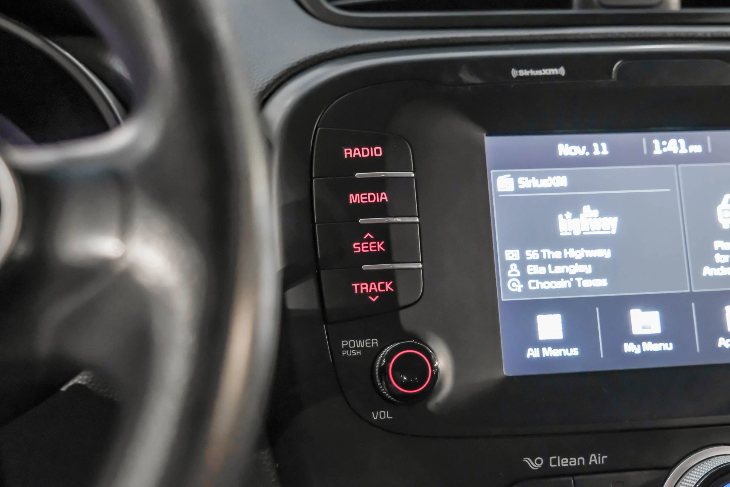 Used 2019 Kia Soul + image 25