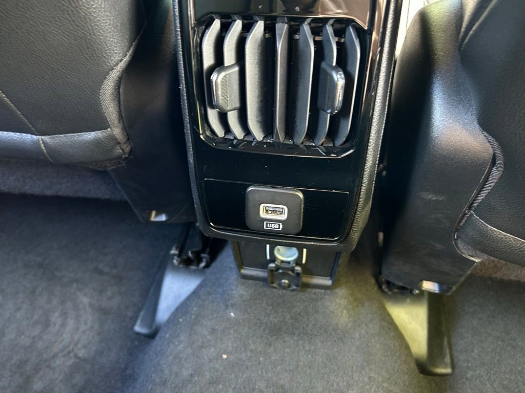 Used 2024 Jeep Compass Latitude image 38