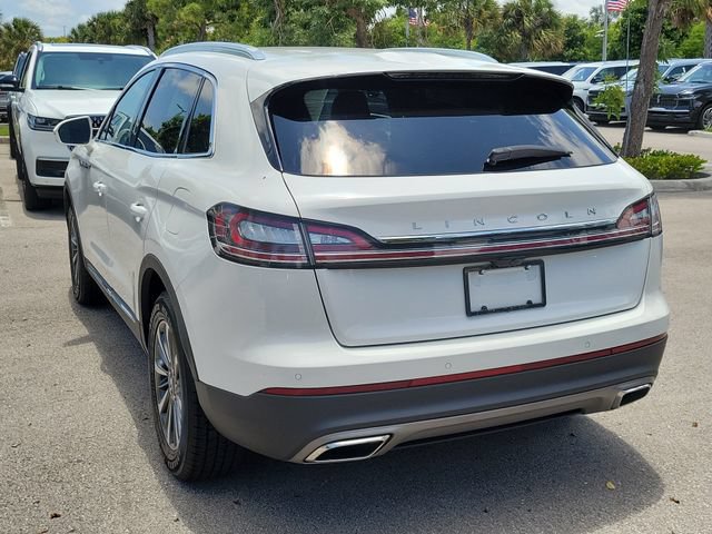 Certified 2022 Lincoln Nautilus FWD w/ Premium Package image 4