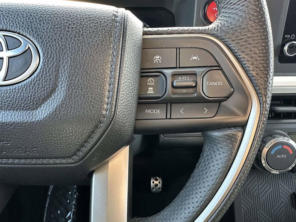 Used 2024 Toyota Tacoma TRD Sport image 13