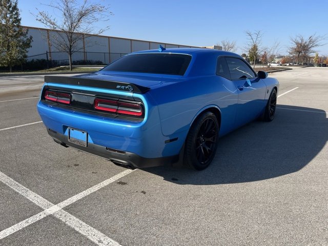 Used 2016 Dodge Challenger SRT Hellcat image 10