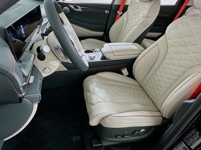 New 2025 Genesis GV80 3.5T e-SC AWD/4WD image 10